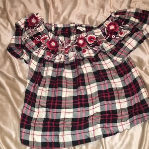 NWOT Off-the-Shoulder fr Francesca’s